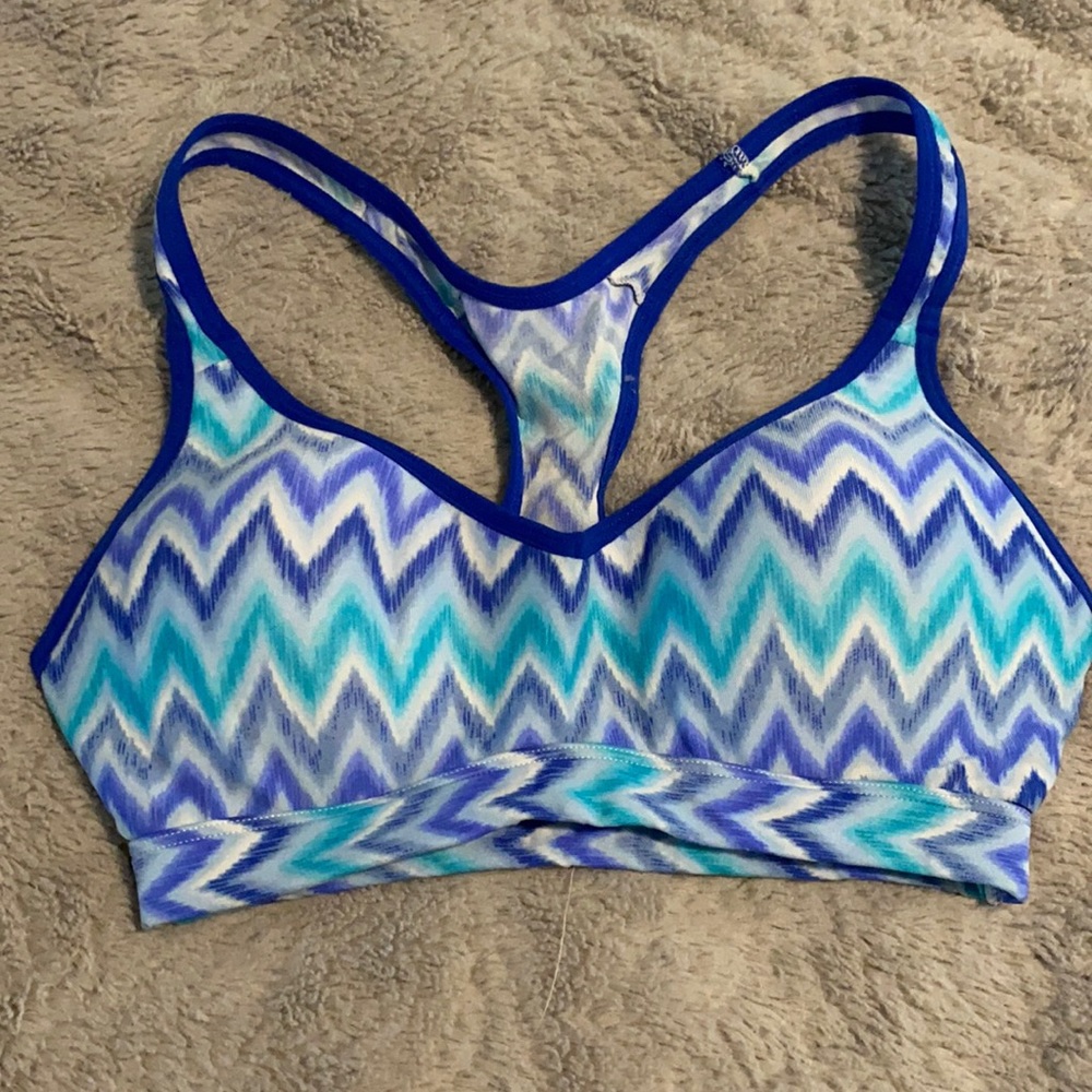 Sports bra
